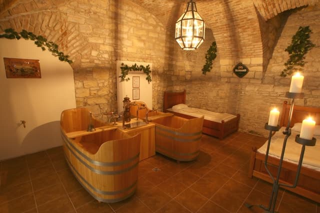 Compare Top-Rated Beer Spa Tours