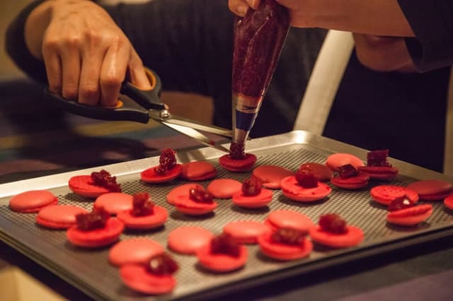 Compare Best Macaron Classes in Fort-de-France