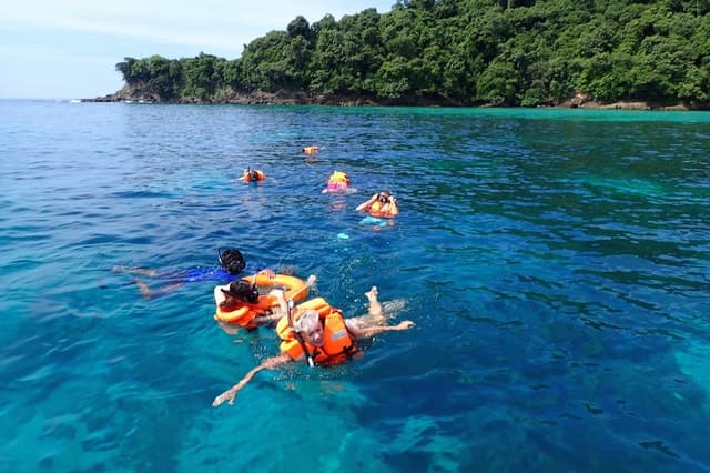 Authentic Ko Lanta Village Boat Tours & Island Adventures