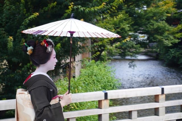 Gion Night Tour