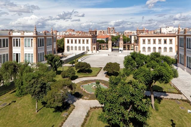 Carmen Thyssen Museum: Art & Culture Guide
