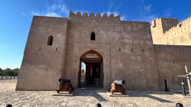 Nizwa & Jabal Shams Day Trip