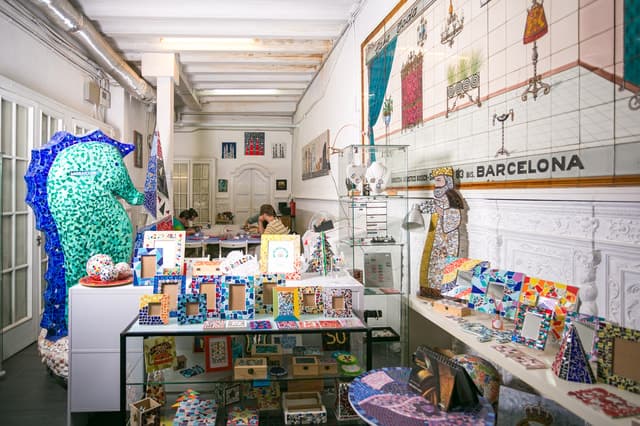 Book Top-Rated Gaudi Mosaic Workshops