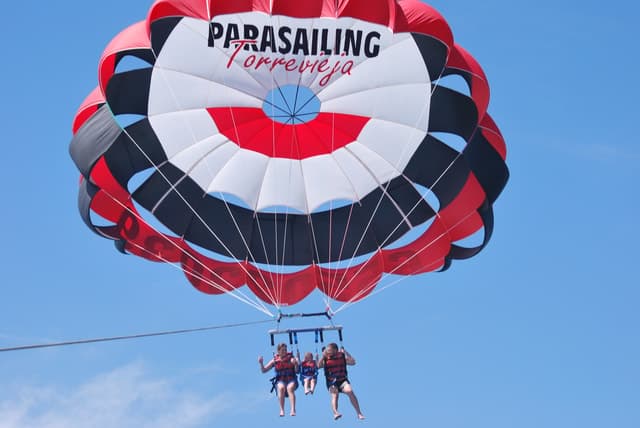 Compare Top-Rated Torrevieja Parasailing Tours