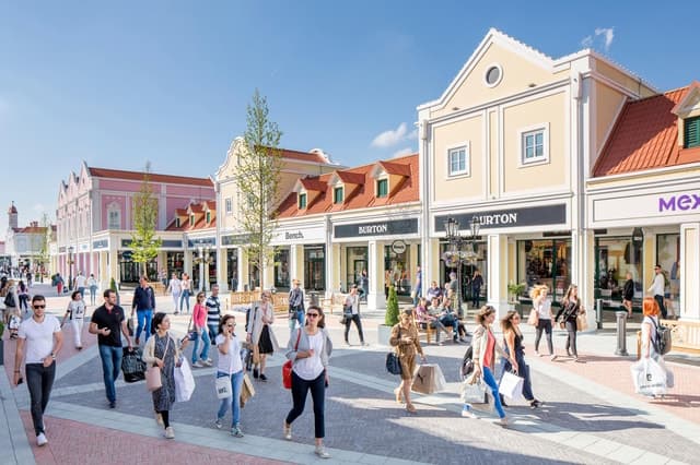 Shop Luxury Brands at Parndorf Outlet