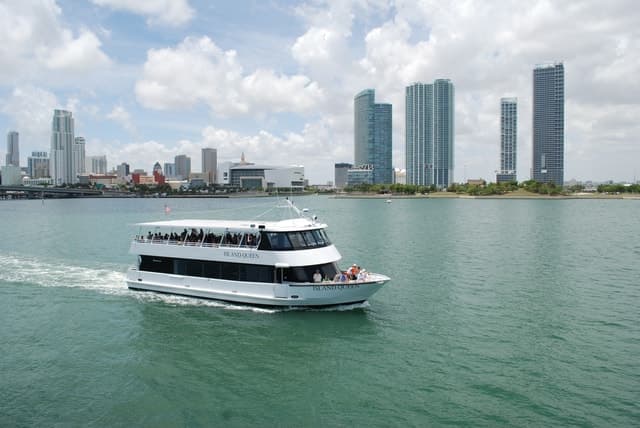 Best Millionaire's Row Scooter Tours in Miami