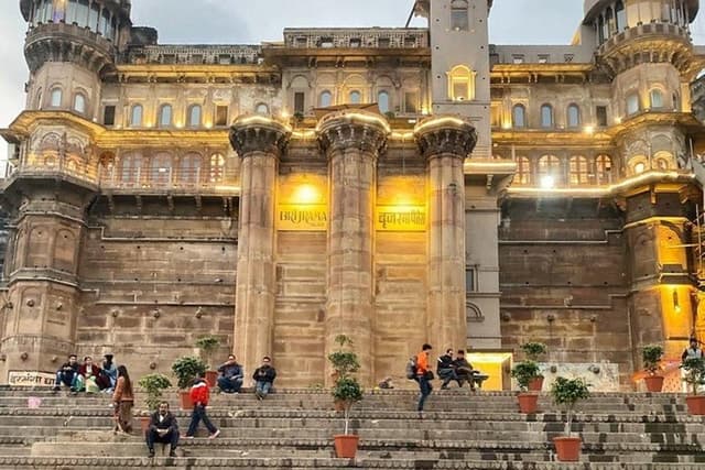 Ultimate Varanasi City Tour & Sacred Ganges Cruise Experience