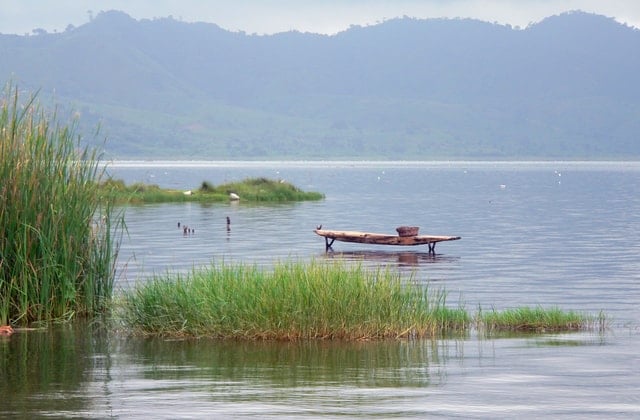 Wenchi Crater Lake Tour