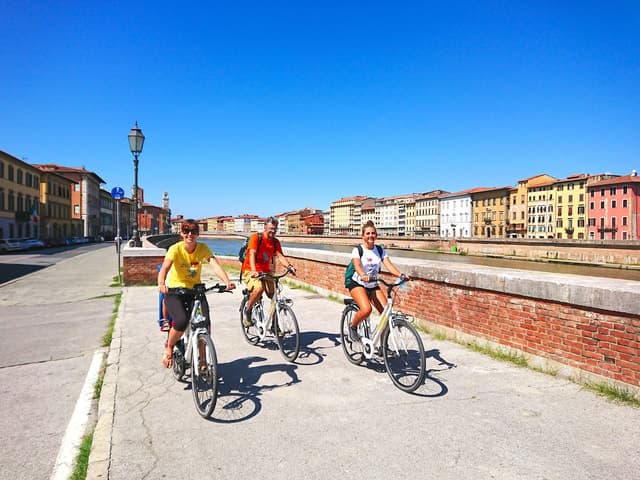Top-Rated Pisa & Lucca Day Trips from Pisa