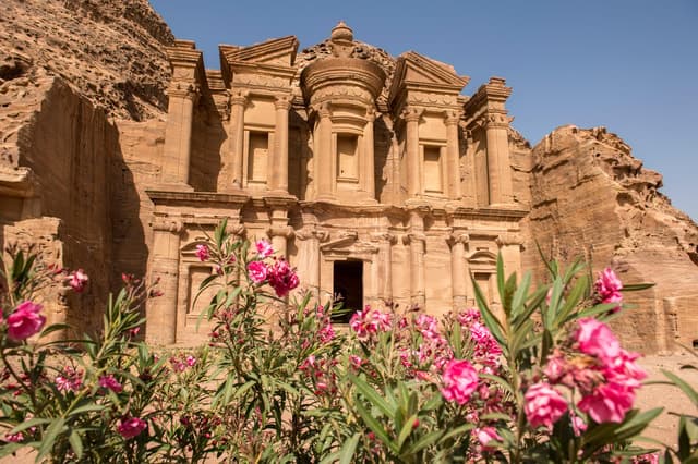 Petra & Wadi Rum Tour: Tel Aviv to Jordan