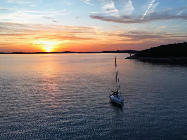 Best Pula Sunset Cruises & Adriatic Boat Tours
