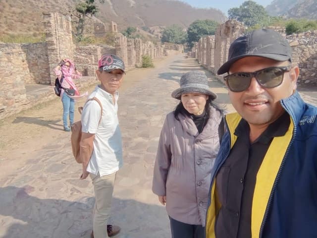Mystical Jaipur Tour: Bhangarh Fort & Chand Baori Wonders