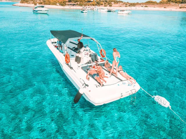 Best Private Speedboat Tours & Island Hopping in Split