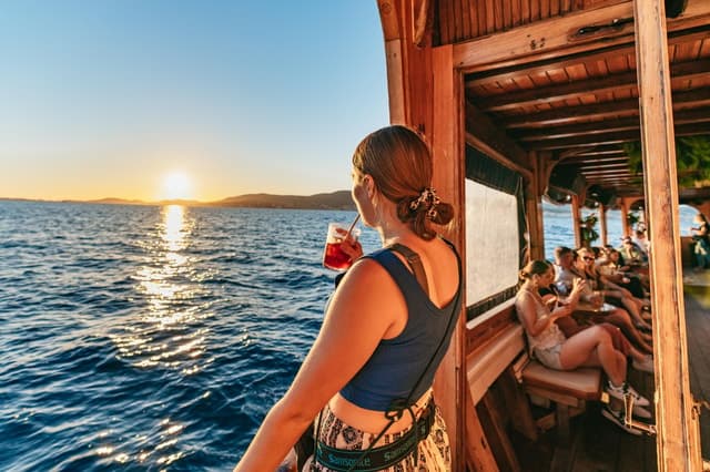 Best Sunset Catamaran Tours in Palma, Mallorca