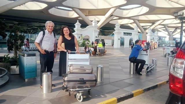 Compare Best Semarang Airport Rides