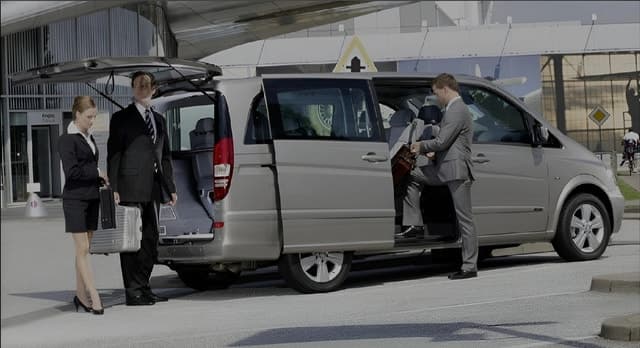 Reliable Private Transfers to and from Salerno