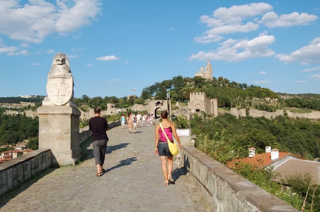 Veliko Tarnovo Day Trip - Sofia