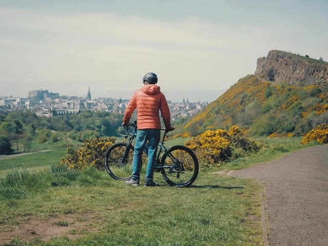 Edinburgh Cycle Tour