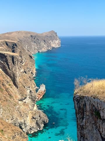Fazayah Beach Escape