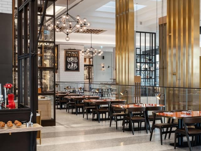 Epicurean Luxury: Atlantis the Royal Dinner Buffet Dubai