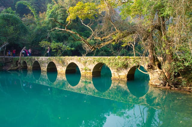 Best Guizhou Tour & Guiyang Travel Experiences