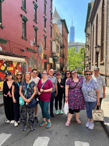 New York City Tour: Iconic Sights & Stories