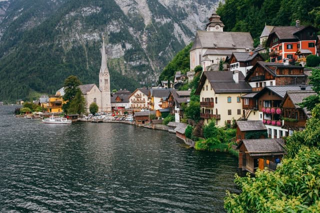 Best Hallstatt & Salzburg Tours from Vienna