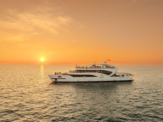 Luxury Nautilus Sunset Cruise: Phu Quoc's Best Boat Tour