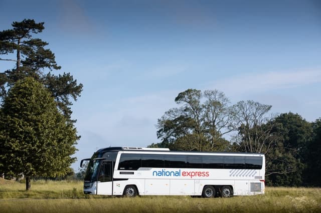 Reliable Cardiff Airport Transfers: Travel Cardiff in Style