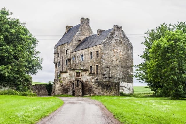 Ultimate Outlander Tours & Edinburgh Historical Adventures
