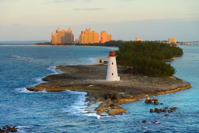 Nassau City Tour