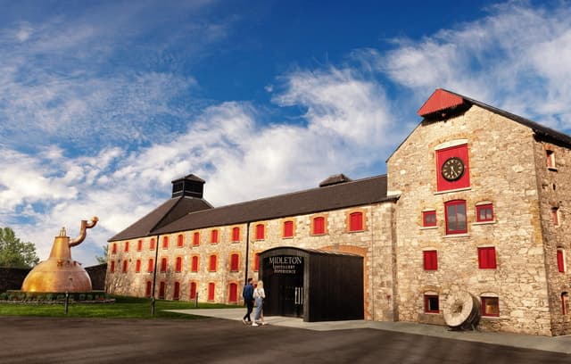 Ultimate Jameson Distillery Midleton Tour Guide | Cork