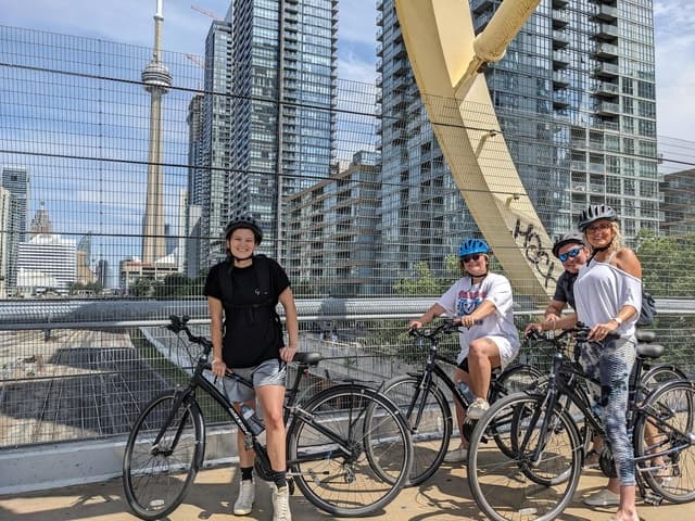 Best Toronto Islands Bike Tour & Waterfront Adventure