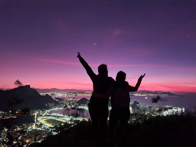Two Brothers Mountain Hike