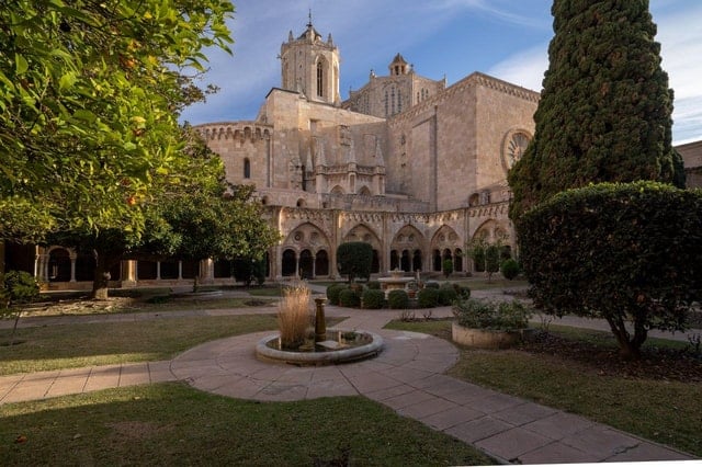 Tarragona Cathedral Tour