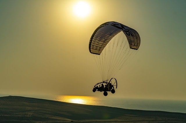 Doha Parasailing Adventure