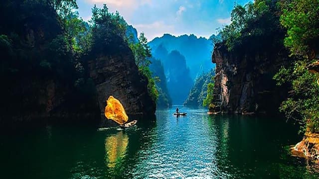 Explore Baofeng Lake Tours & Boat Rides