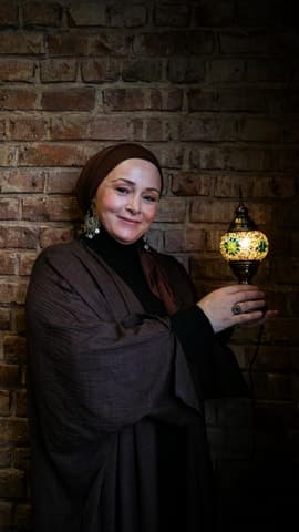 Craft Traditional Mosaic Lamps in Istanbul