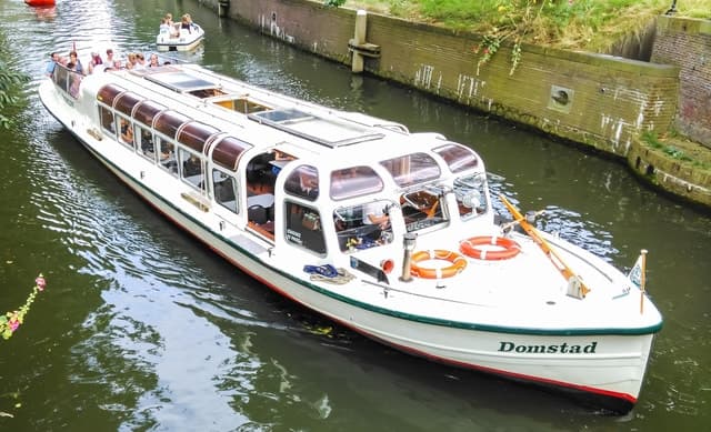Best Utrecht Canal Cruises: Explore the City by Water
