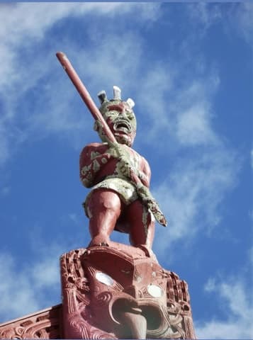 Rotorua Highlights Tour: Geothermal & Culture