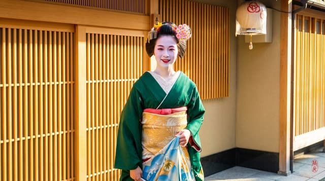 Compare Top-Rated Kyoto Sakura Season Tours