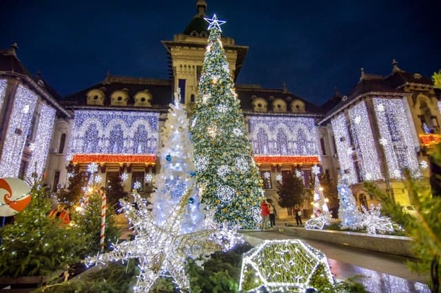 Best Craiova Christmas Markets from Bucharest