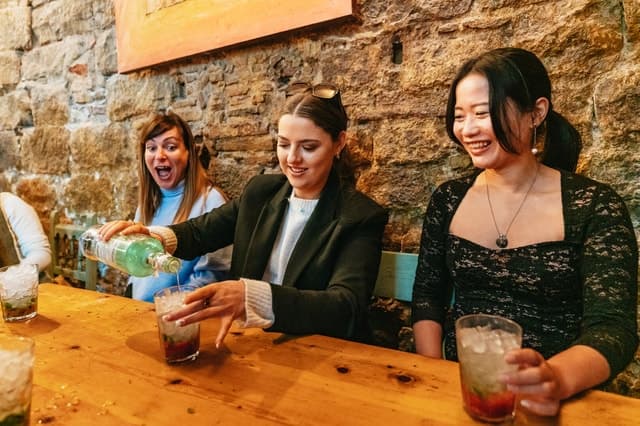 Top-Rated Barcelona Cocktail Making Class & Mixology Workshop