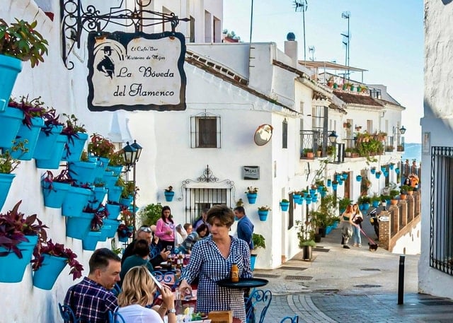 Costa del Sol Private Yacht Cruise