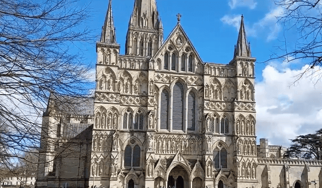 Salisbury Walking Tour