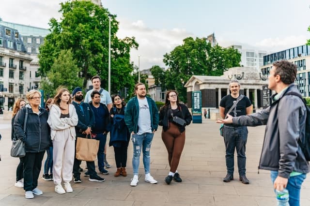 Spooky London Ghost Tours: Haunted City Experiences