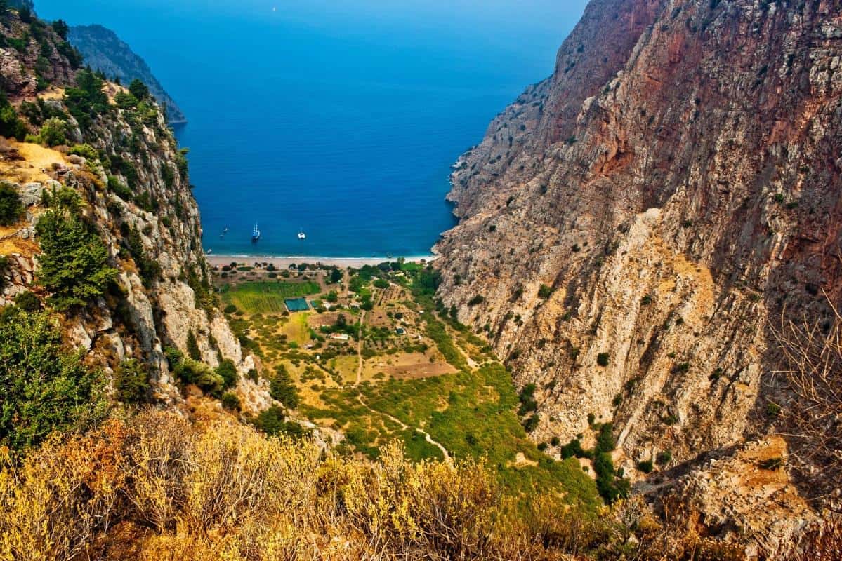 Fethiye Travel Guide: Beaches, History & Adventure