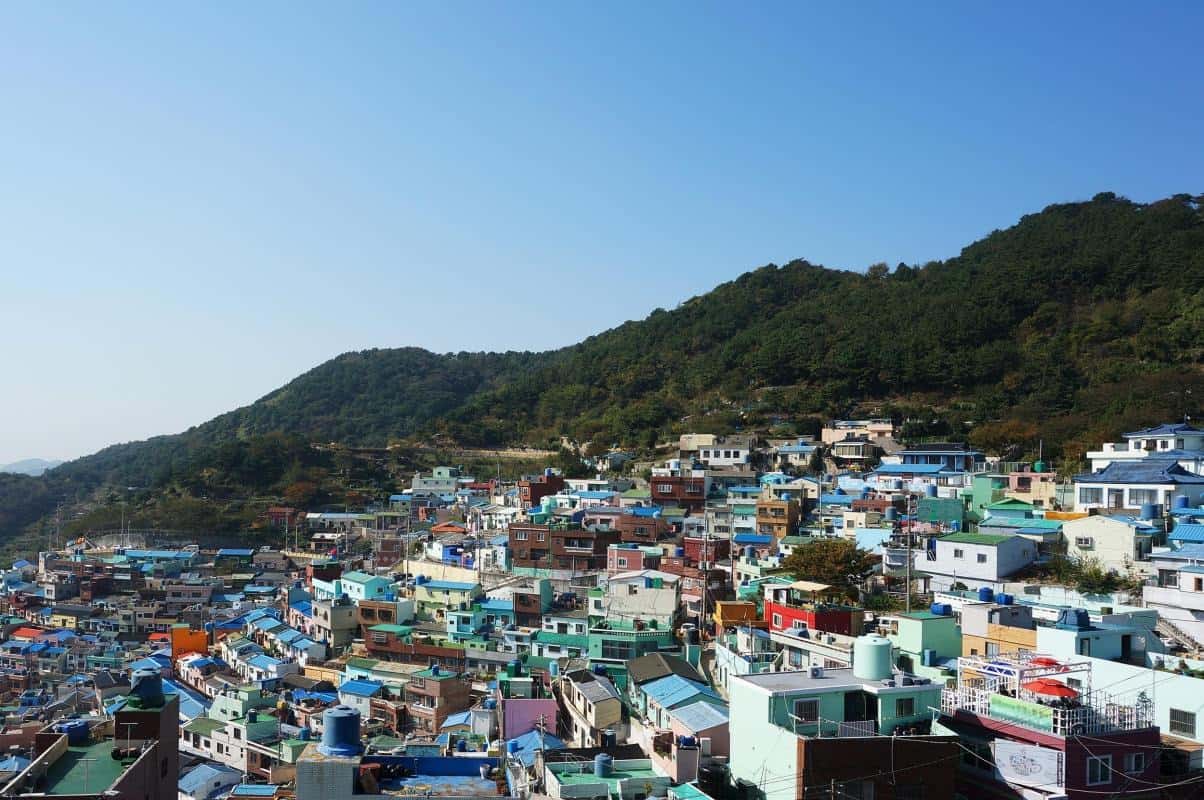 Busan Travel Guide: Beaches, Temples & Coastal Bliss