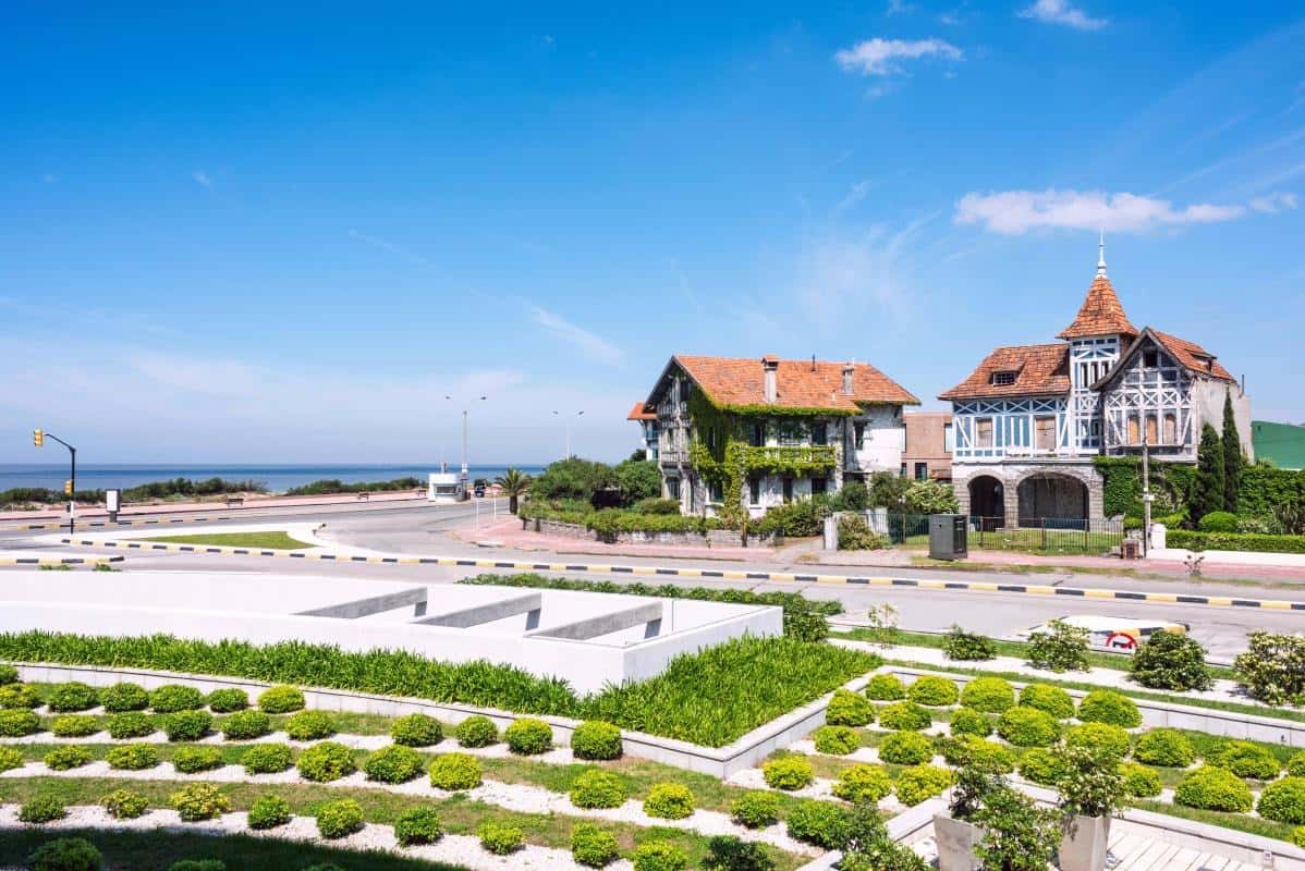 Unveil Uruguay: Beaches, Culture & Coastal Magic