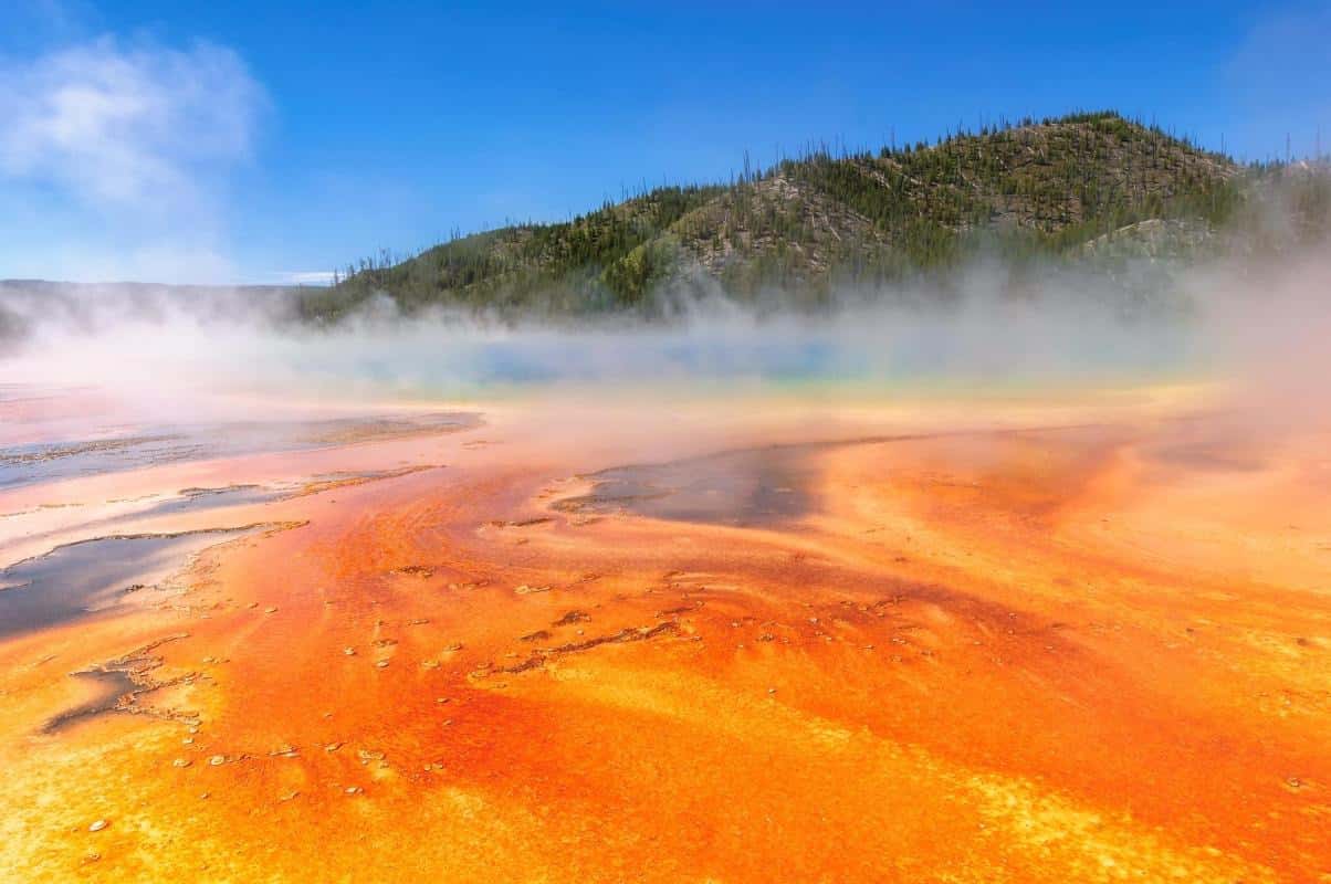 Yellowstone National Park: Guided Tours & Adventure Travel